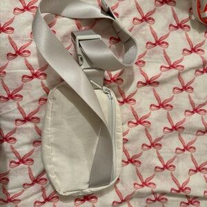 lululemon white/cream belt bag one mark on front that could be cleaned